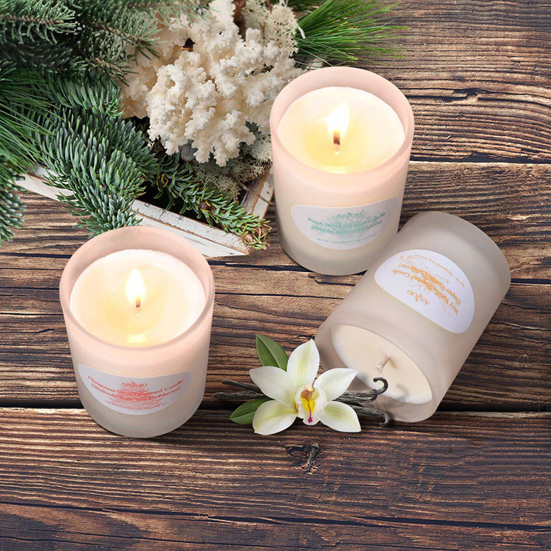 Chinese candle supplier for wholesale customized glass scented soy wax candle with private design